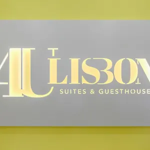 https://4u-lisbon-airport-suites.hotels-lisbon-portugal.com